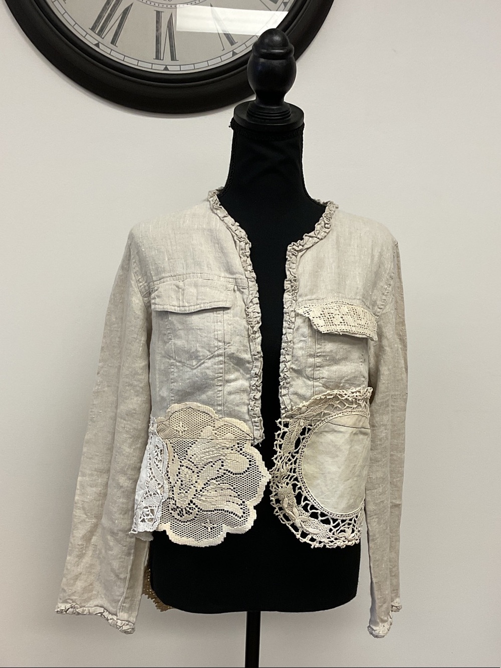 Womens Cream Linen Crochet-Trim Jacket